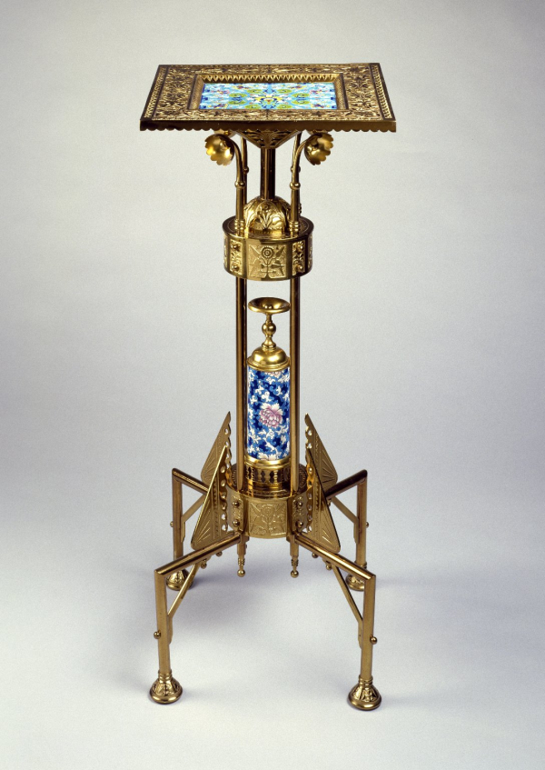 Bradley & Hubbard Manufacturing Company: Stand detail